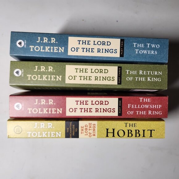 NEW J.R.R. Tolkien Book Bundle Set The Hobbit Lord of the Rings 4 Books - Picture 12 of 15